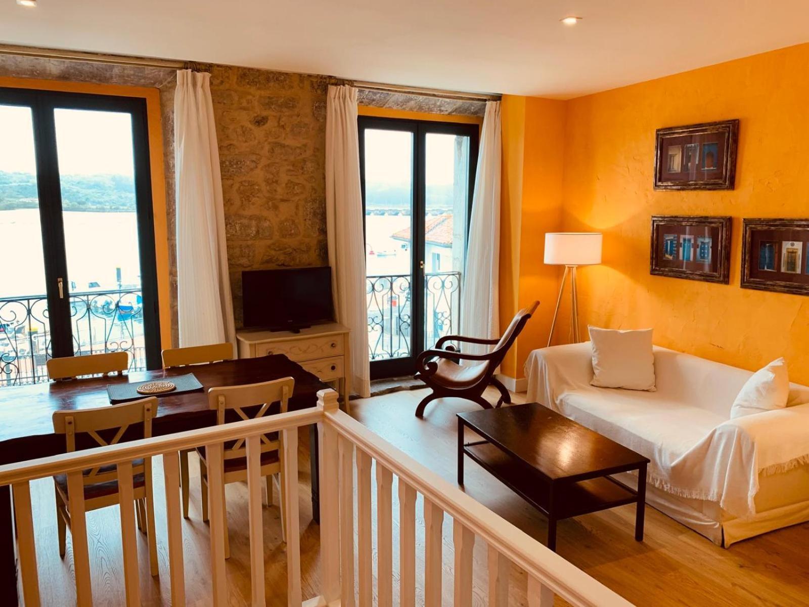 Apartamentos Rincon Del Puerto San Vicente De La Barquera Buitenkant foto
