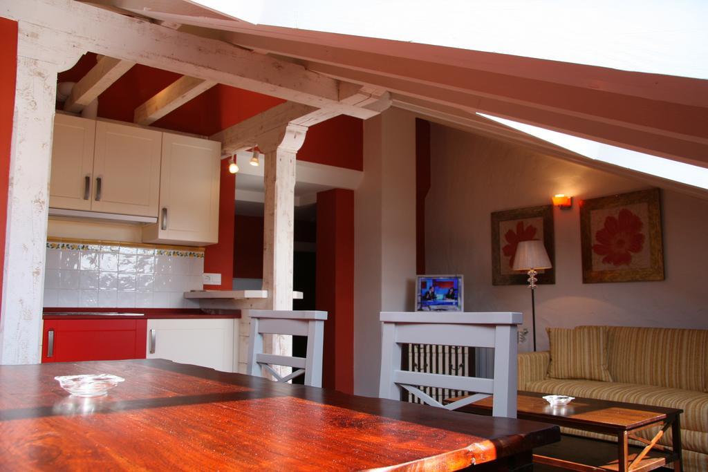 Apartamentos Rincon Del Puerto San Vicente De La Barquera Buitenkant foto
